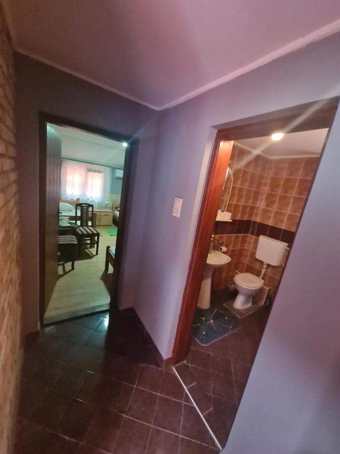 Rooms " Simke " II Subotica Buitenkant foto